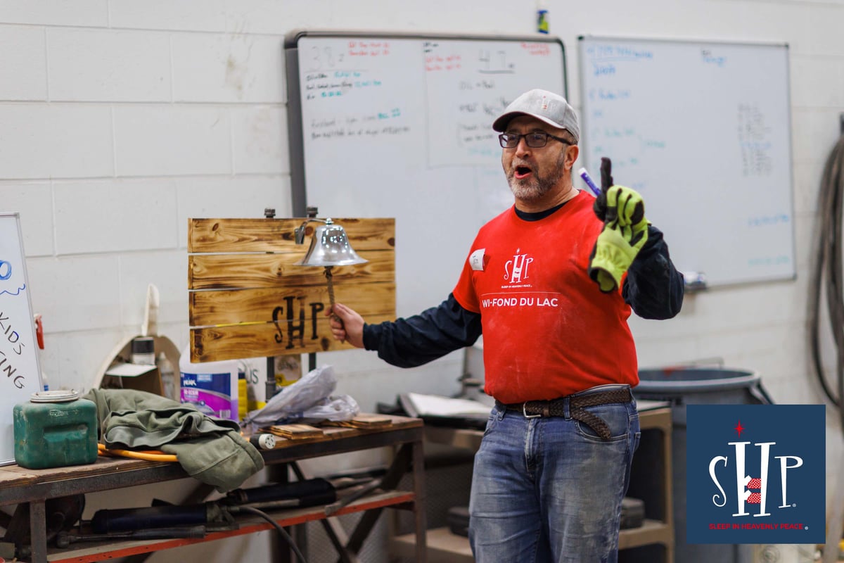 Sleep in Heavenly Peace bed build gets 91 kids off the floor.